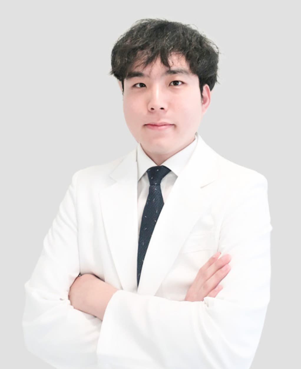 Kim Tae‑young 院長
